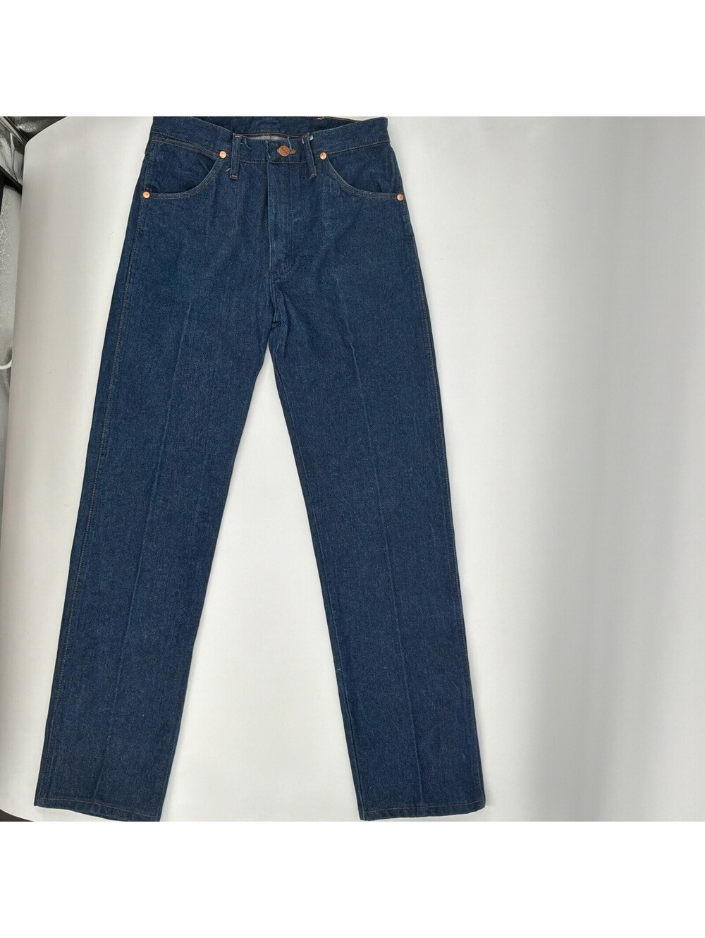 Wrangler 30x32 Women’s High Waisted Straight Leg Dark Wash Denim Jeans